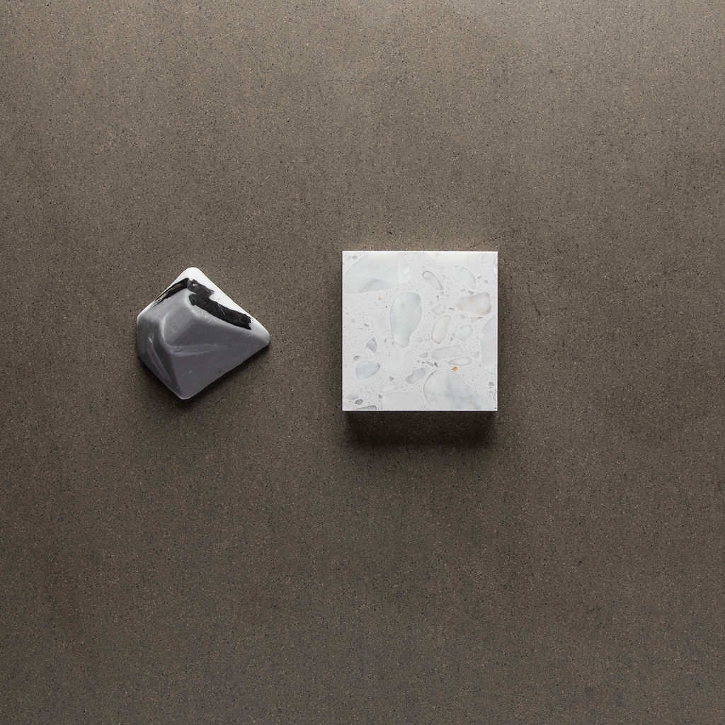 PARKSIDEUK's tweet photo. We just love seeing the detail of the individual marble chips in this white and grey technical stone tile. The design &amp; colour combinations are timeless and the application possibilities endless.

Background tile: Regal - Ash Matt
Technical Stone Marble - 8072

#terrazzotuesday https://t.co/B28onvDJ8U