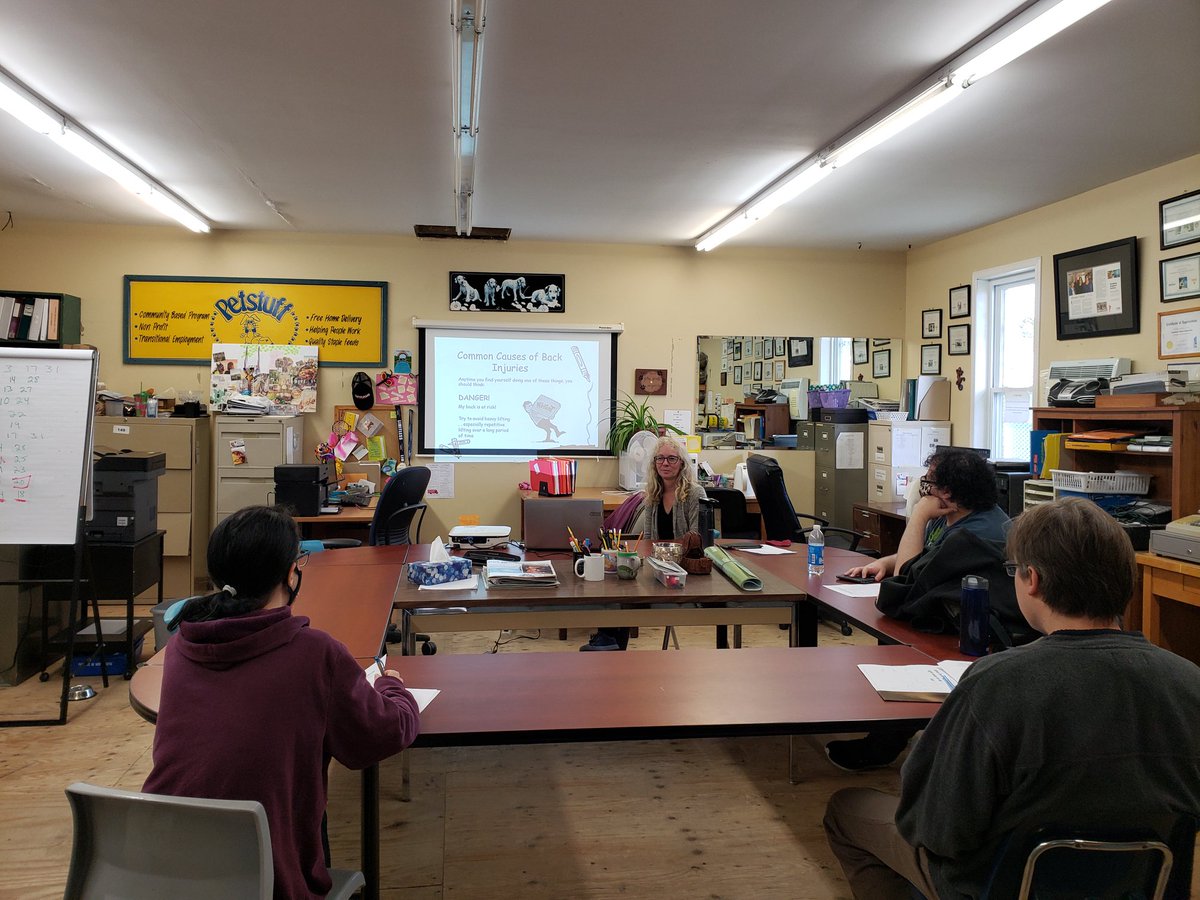 AffirmativeV's tweet photo. The Way to Work 12 week Employment workshop where Denise discusses Proper Lifting Techniques in the workplace and "taking care of your back". https://t.co/RphgytrMq2