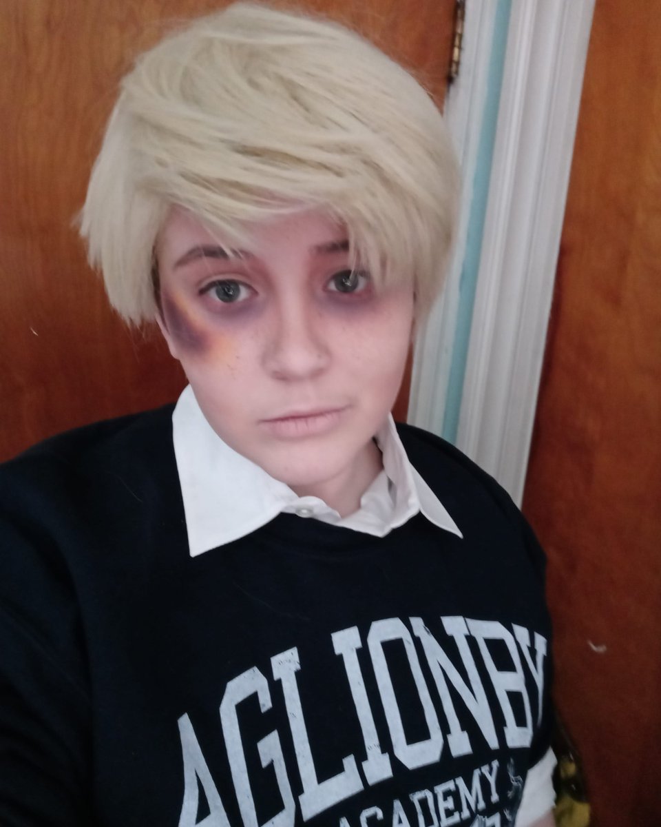 'I want you to know....I was more when I was alive' 
.
.
Noah Czerny from #theravencycle because my @ college.bookcore (ig) came in