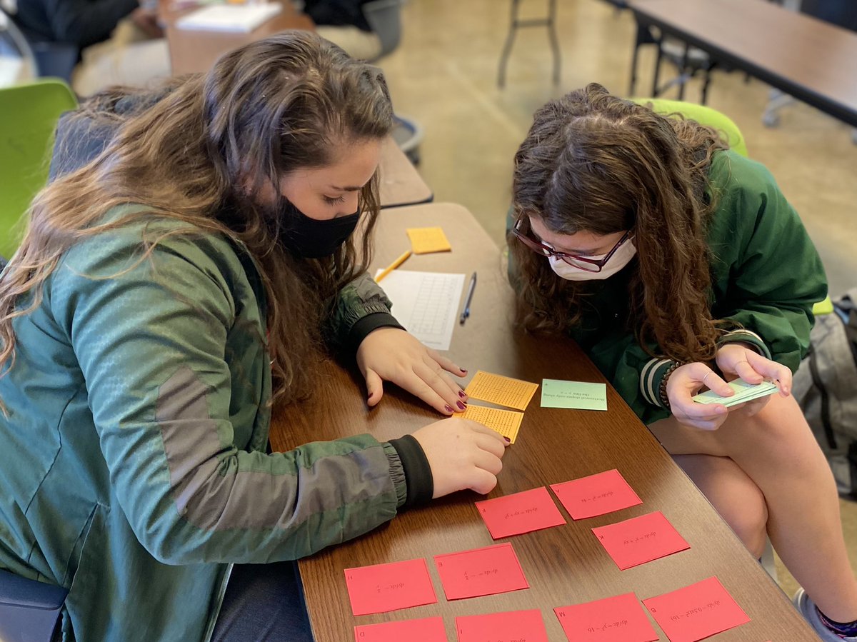 MathDalton's tweet photo. AP Calculus worked on matching slope fields, with graphs, and descriptions. #RocketsLearn #ThePowerOfMath https://t.co/cSKKGykEzE