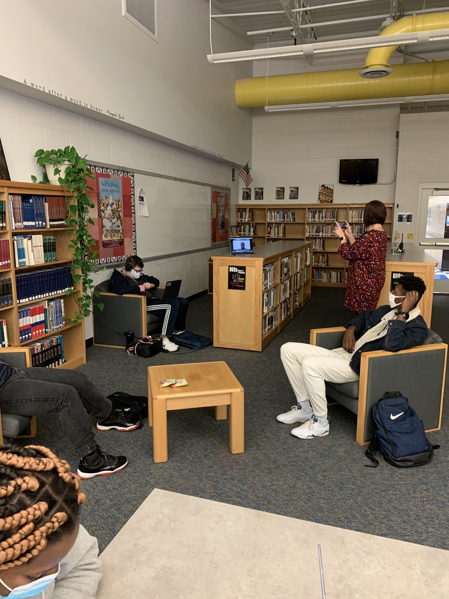 Celebrating African American Read In Day with guest speaker Jamar Walker offering words of wisdom and amazing poetry by Maya Angelou! #AARI21 <a href="/jenifer_rayne/">Jenifer Rayne</a> <a href="/BusyBLibrary/">Brittany Tignor</a> <a href="/italianaaimee22/">Dr. Aimee Bergonia</a> <a href="/huffy3420/">Matt Hoffman</a> <a href="/McGinnis815/">Lauren Paige</a> <a href="/WorcesterSystem/">Worcester Schools MD</a>