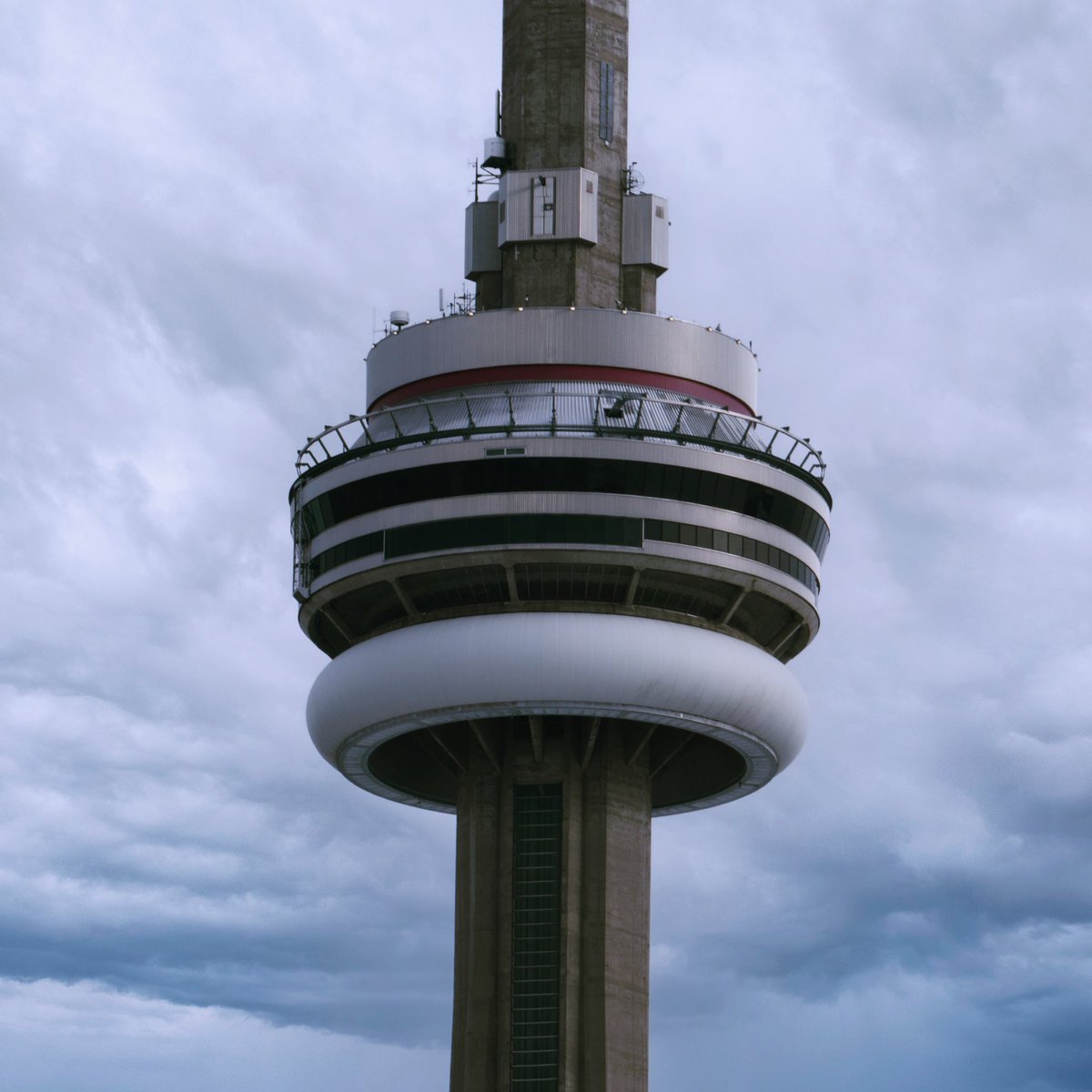 It's not just a tower, it's an icon. <a href="/TourCNTower/">CN Tower / Tour CN</a> is a beautiful piece of work. #Art #photo #Photography #tower #architecture #city #Toronto