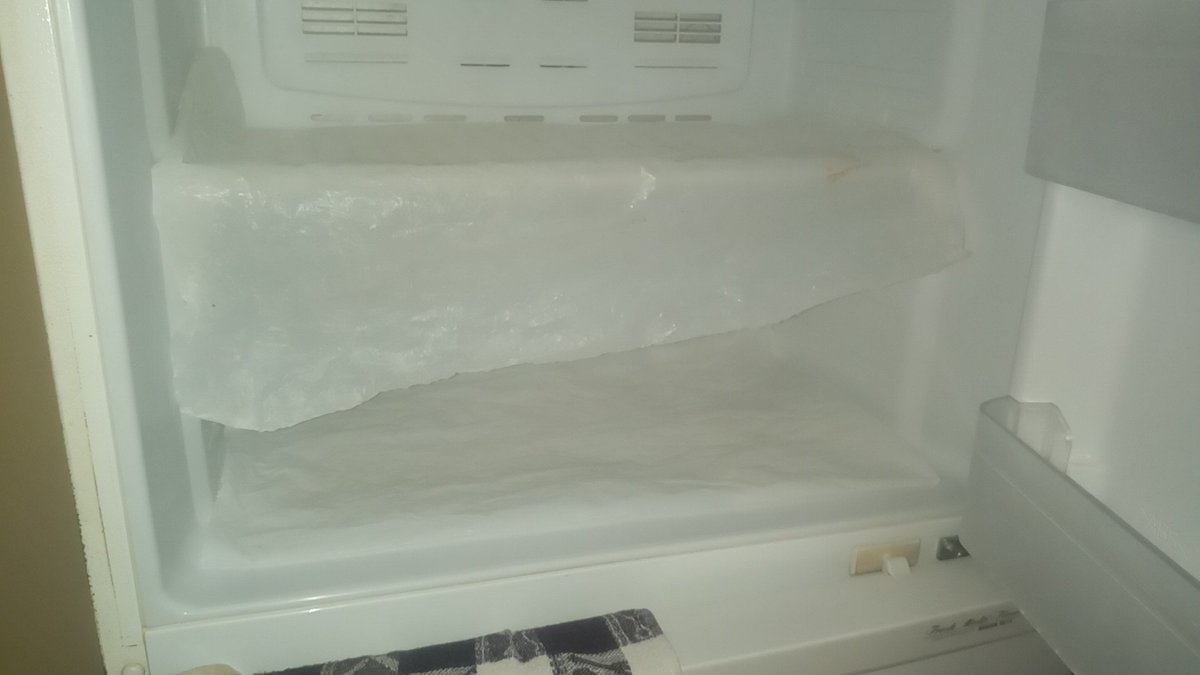 While those who badly govern the Cuban nation gather in their air-conditioned offices, there is a population that risks being infected by the numerous agglomerations that are formed to acquire the unique products that collect divisions for the government. <a href="/NoticiasONU/">Noticias ONU</a>