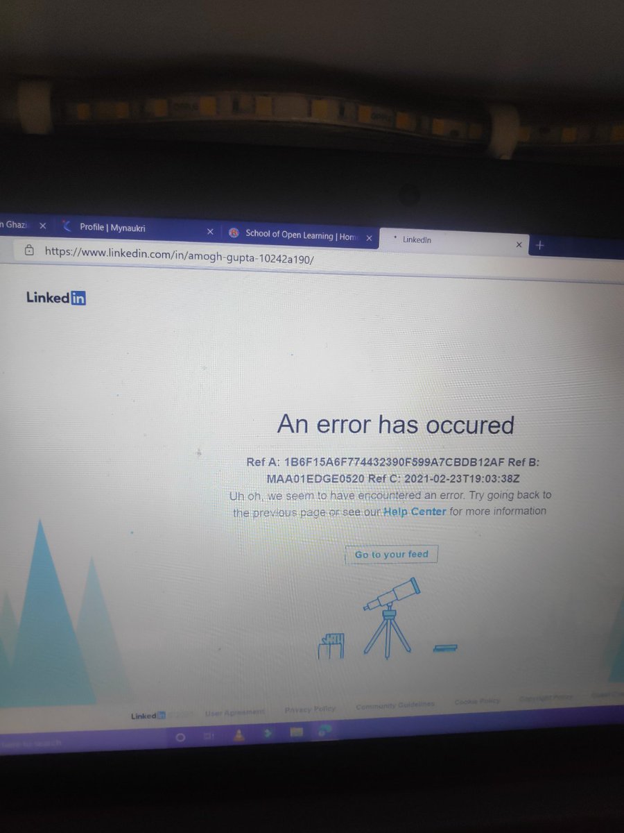 fresh_founder's tweet photo. @LinkedIn Downπ
Who else facing same screen?
#linkedin #linkedindown
#LinkedInError #BreakingNews @LinkedInHelp @ndtvfeed @newsbreakApp @beingtechster @TechCrunch @AndroidAuth @BBCBreaking https://t.co/XDRWS22MNh