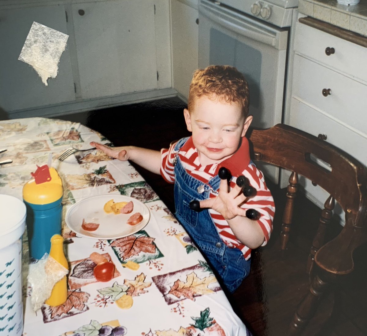 Filthy_Red's tweet image. Same energy