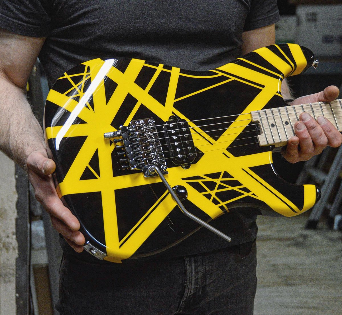 The black and yellow Striped Series EVH has finally arrived, and we're excited!!

#evhstripedseries #evh #evhgear #eddievanhalen #bumblebee #electricguitars #sanjose #sanjoselocal #guitarshowcase