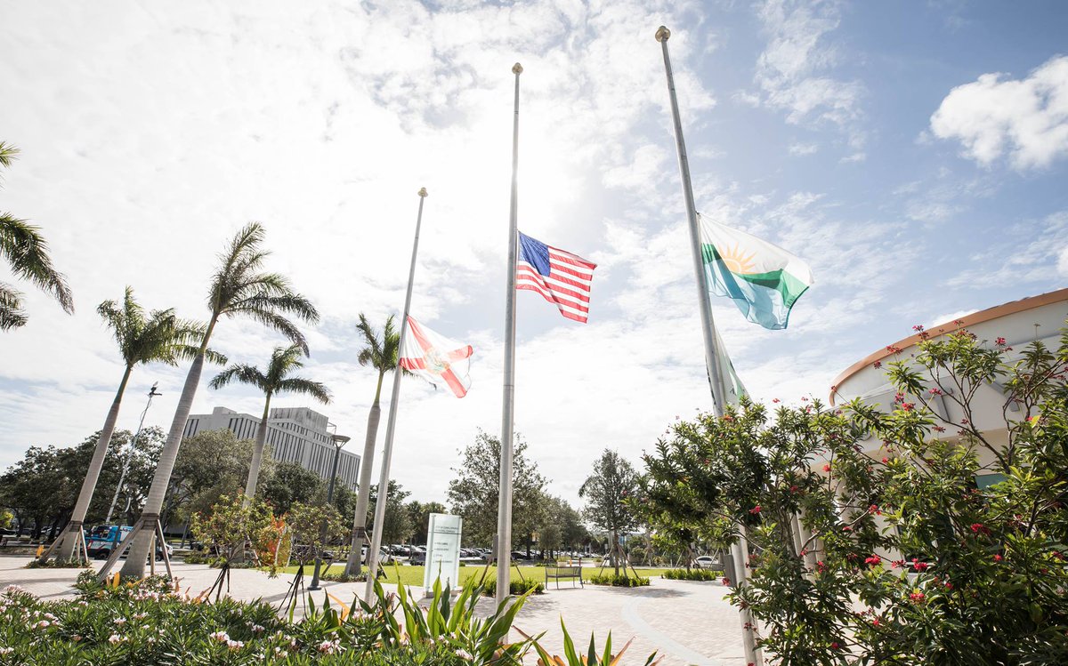 CoralSpringsFL's tweet photo. By order of the President of the United States, all flags at Coral Springs facilities will be flown at half staff now through 2/26, to honor the 500,000 lives lost as a result of the COVID-19 virus across our Nation. https://t.co/V5zNupUuFC