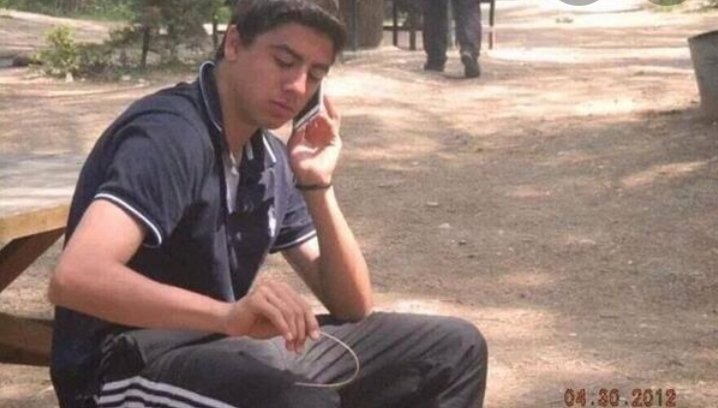 Ya kızım dünyaya açıldık başarıcaz diyorum #TurkishStudentsLivesMatter