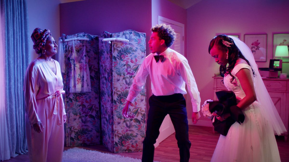 On The Red Carpet tweet media