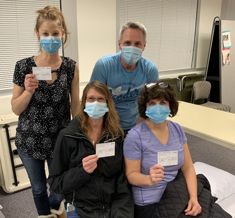 ArmestoEye's tweet image. #GetVaccinated keeping it safe! We love eyes! #ophthalmology #optometry