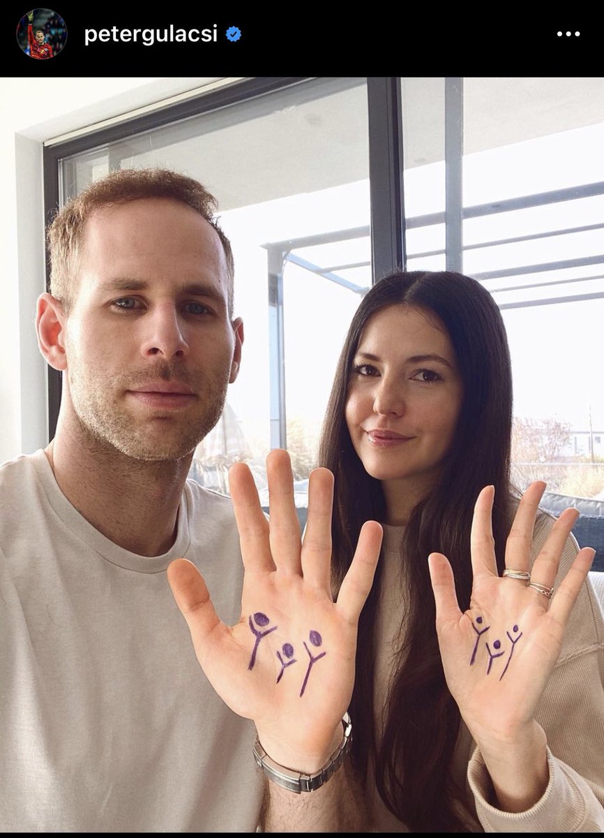 apu_apa's tweet photo. Another historic moment in our #familyisfamily campaign. Péter Gulácsi the goalkeeper of the hungarian national football team expressed his support for our movement with his wife. The first “A-list” sportsman who supports us. #speechless #lovewins Hope more to  follow soon. 🌈❤️ https://t.co/mpQ0fYCgU7
