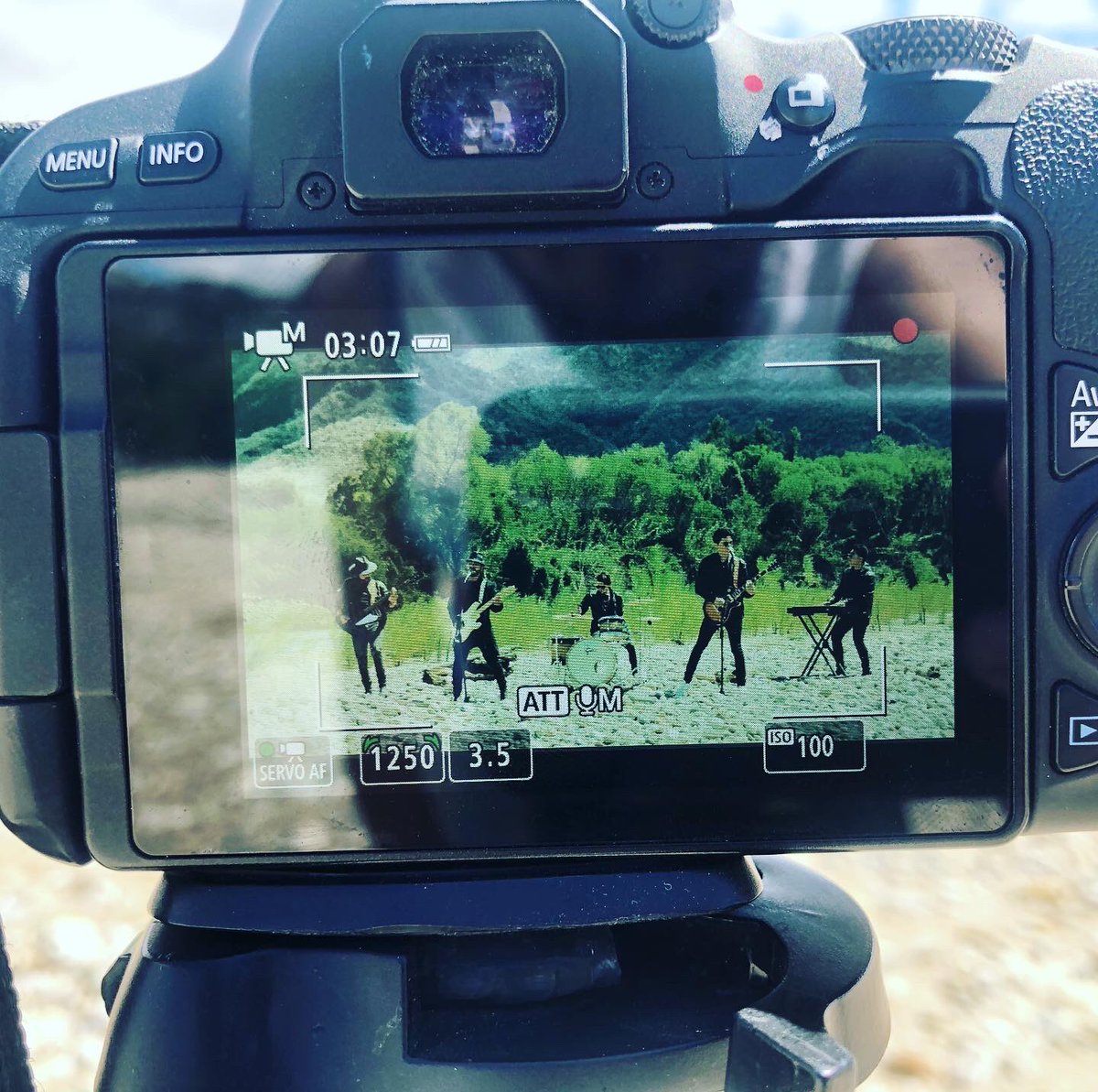 AzulManagement's tweet photo. Producción Videoclip “Nuevo Amanecer “ de @Deyabu_oficial
#AzulManagement #NuevoAmanecer #Deyabu #NewSingle #Music #Oaxaca #Mexico https://t.co/wBE1MYMTLT
