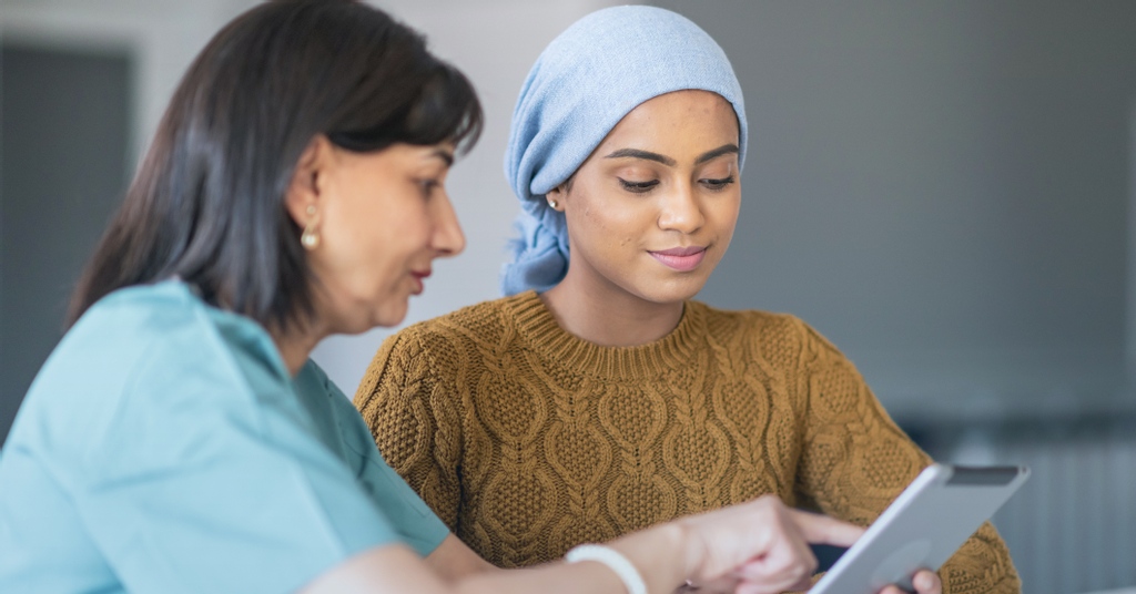 Teal Ribbon Day is held on the last Wednesday of February and invites Australians to buy and wear a teal ribbon in support of raising awareness for Ovarian Cancer Australia. Get your Teal Ribbon directly from Ovarian Cancer Australia or from supporting organisations.