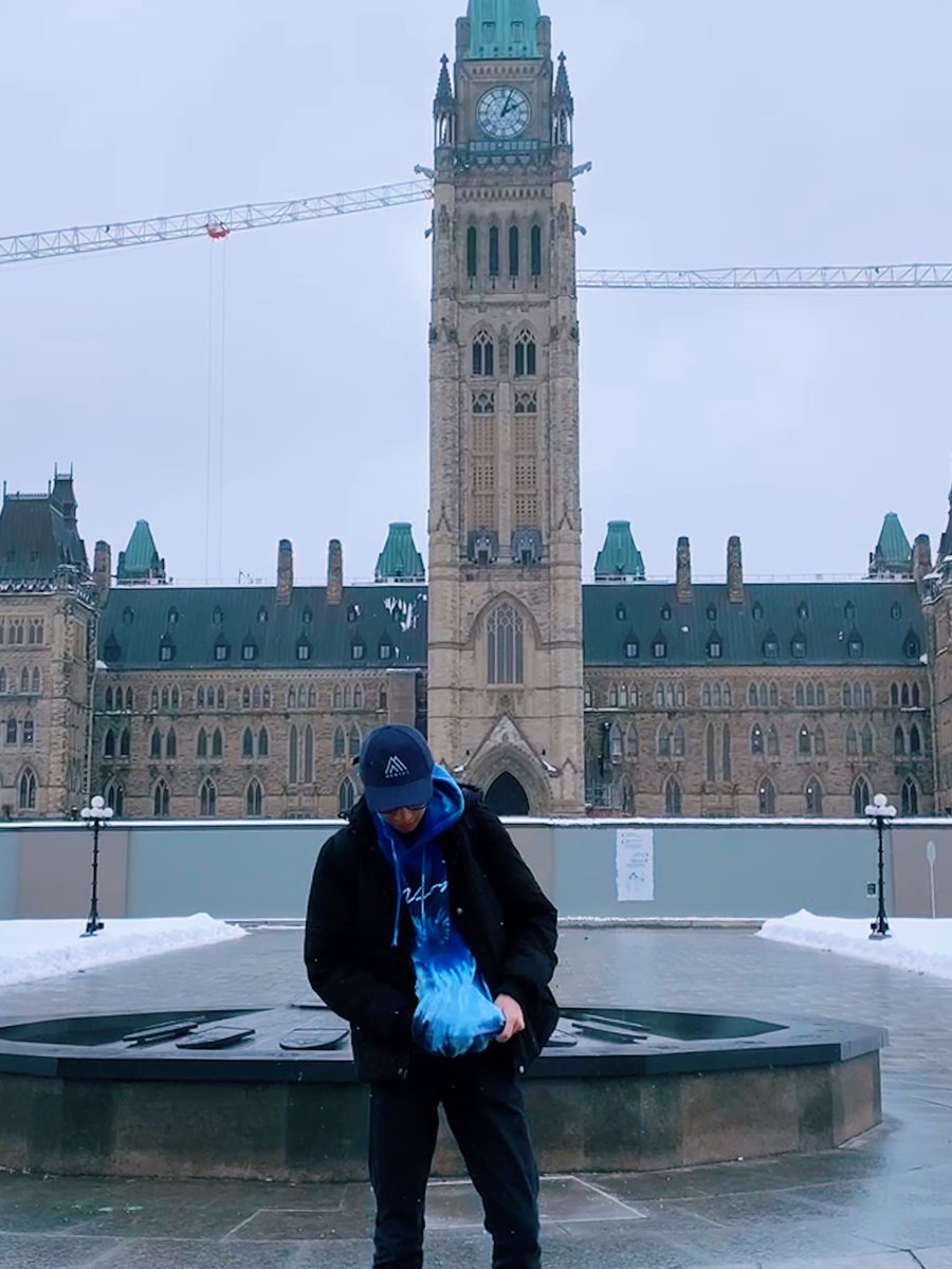 AmbassadorAivan's tweet image. 🇨🇦Strong believer in $IDEX . Putting the finishing touches on a little @ideanomicshq @waveipt @MediciMotor write-up. Can’t wait for Ideanomics to take on America, then Canada and the rest of the world. #IDEXFamily