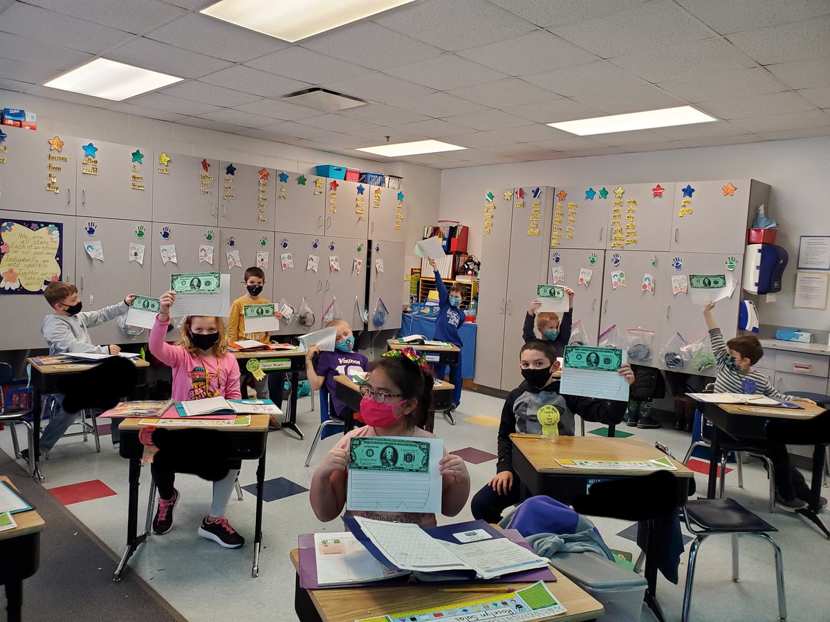 LauraPeckKM's tweet photo. We were excited to celebrate our 100th day of school today! They had lots of ideas for how to spend $100. @KMElem #GenerousKids https://t.co/ZDobKsD3m4