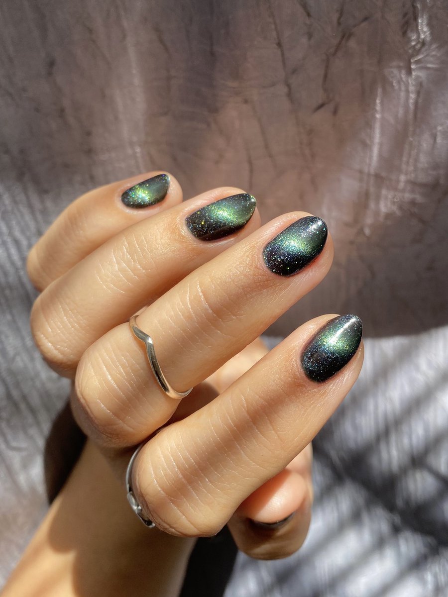 “Anomaly” by <a href="/livelovepolish/">Live Love Polish</a> is so magical! 🤩🤍✨