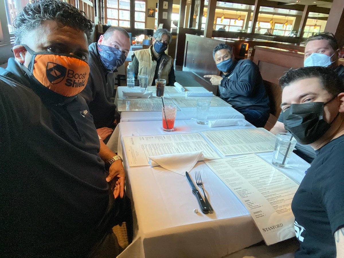 4_likewize's tweet image. Boost Shields Up 🛡️!!
If Boost and Brightstar had to name this squad we would be the real Avengers.Had a great time listening and appriciating the greatness of these brothers in arms here @BoostAJP @HMDISHingBoost @BoostMikeBoost @tomware @chrisreyes @BoostShield @Angela92086085