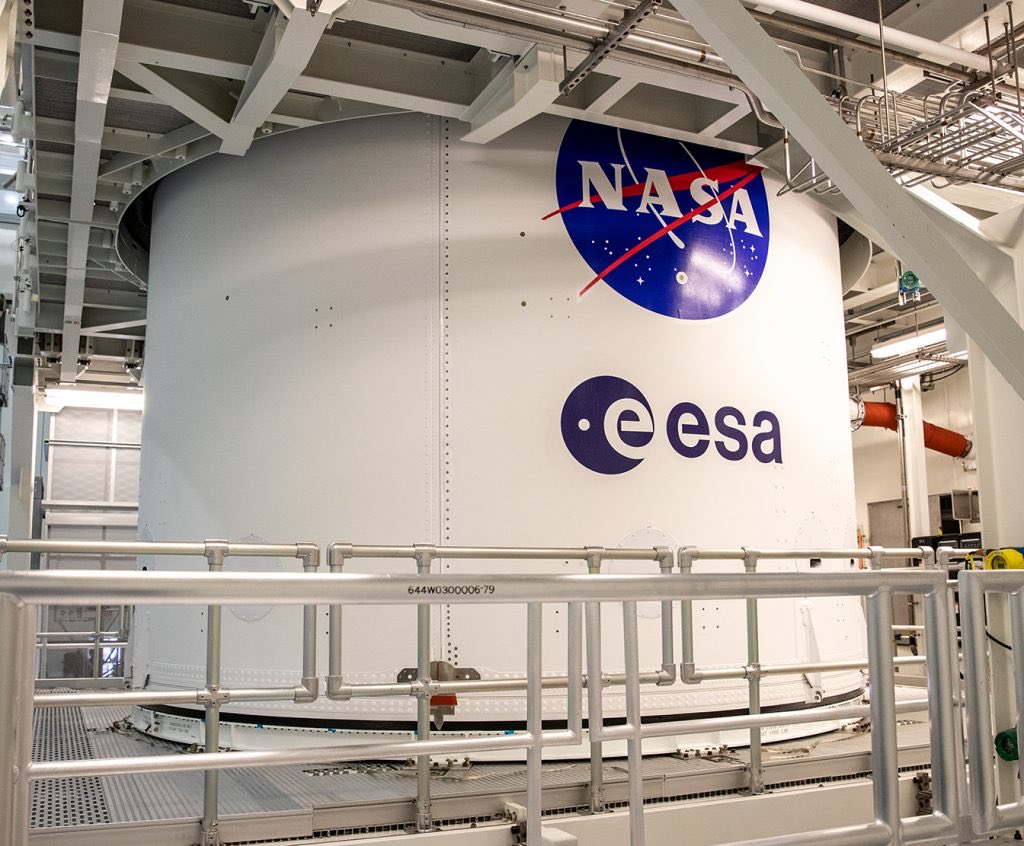 SLS block 1 (Orion Artemis-1) - KSC - 3.9.2022 (1/2) - Page 16 Eu8lnv2XMAIBE0c?format=jpg&name=medium