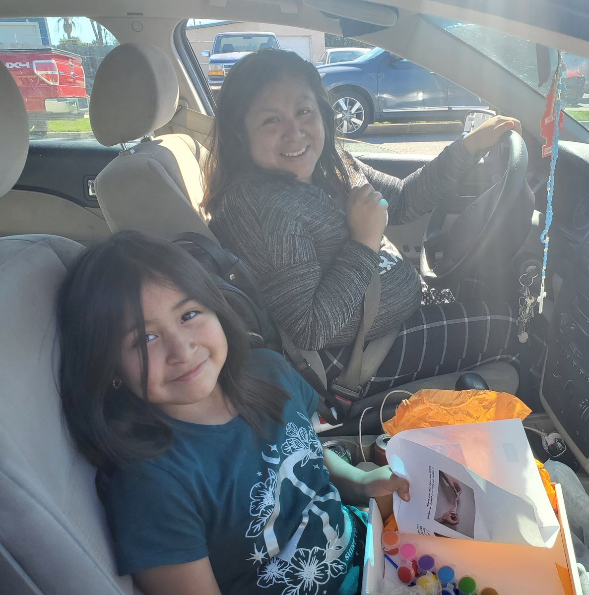 Mr.Vega distributing art supplies to all his 3rd grade students. Grateful to Lux Art Institute for their partnership the last 5 years &amp; providing their virtual Valise art project to our students! Hands on art enrichment is best way to counter zoom fatigue.