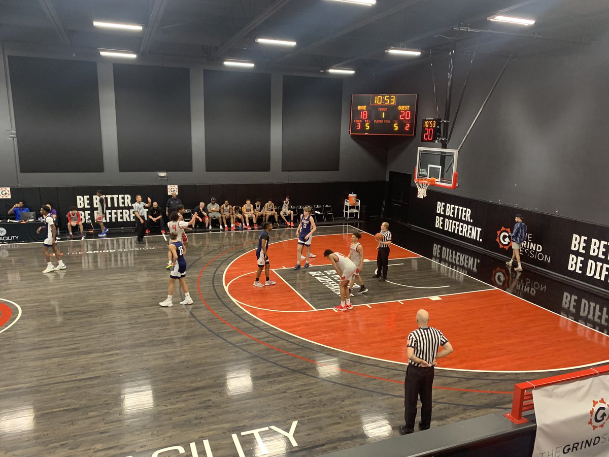 This @Usbabasketball team is loaded. Mookie Cook, TJ Wainwright, JoJo Hunter, Lamar Washington, Dane Erikstrup- all Really good prospects for their respective projected levels.