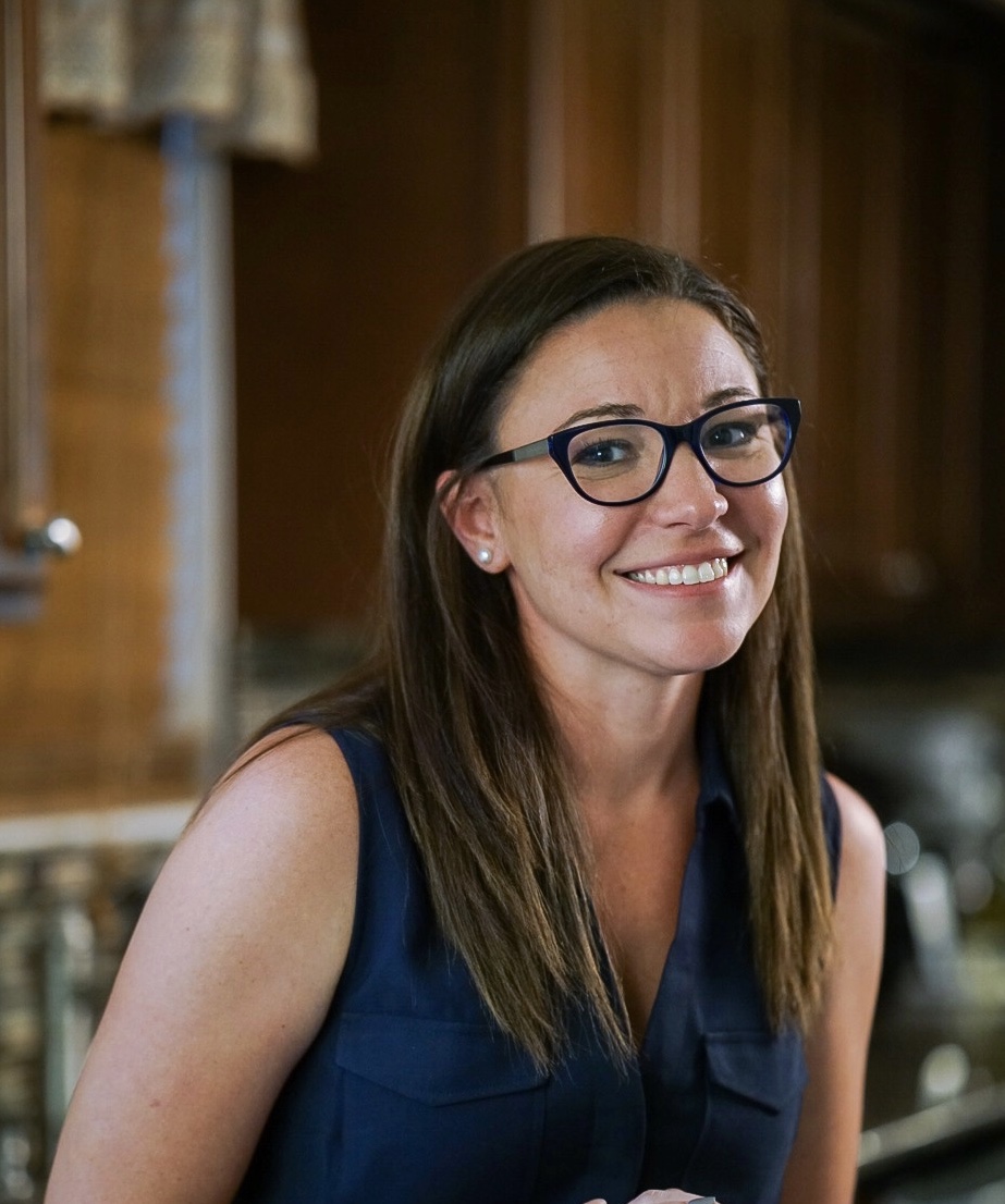 This week "Lunch With Loree" welcomes <a href="/TiffanyKaszuba/">Tiffany Kaszuba, MBA</a>, senior policy advisor for the National Alliance Against Disparities in Patient Health <a href="/NADPH_ORG/">NADPH</a> to discuss new scientific evidence and insight into why these disparities persist. Wed., 12 PM #HealthCareForAll