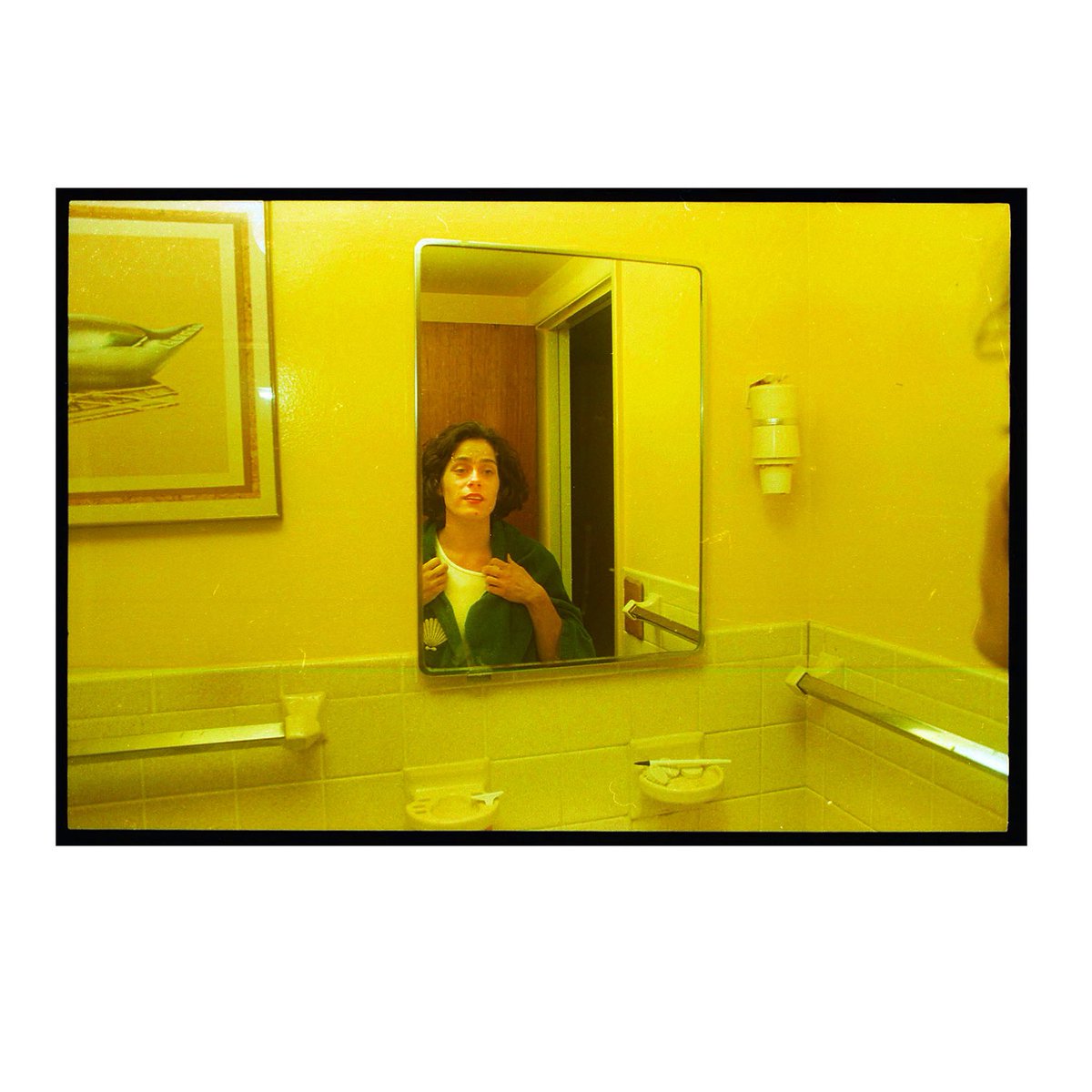 68degrees (@austindarkroom) on Twitter photo 