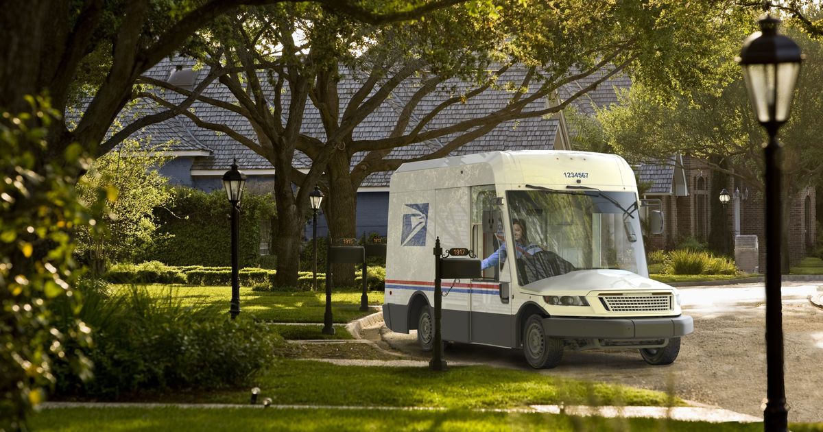 #TwitterReactions #Usps The multi-billion dollar USPS modernization looks like...a duck: The United States Postal Service is finally modernizing its fleet of delivery trucks, but the proposed vehicle… dlvr.it/RtLYGp | bit.ly/etsydeals  | cryptogator.co