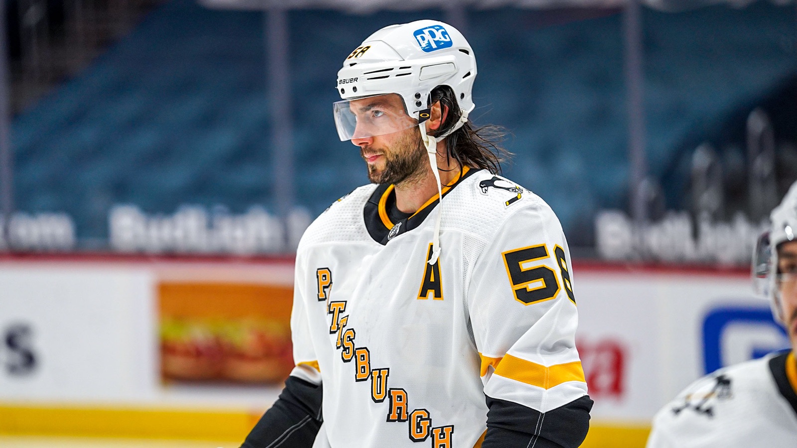 Pittsburgh Penguins on X: The #ReverseRetro jerseys are here, and the diagonal Pittsburgh is back. The threads that bind: / X