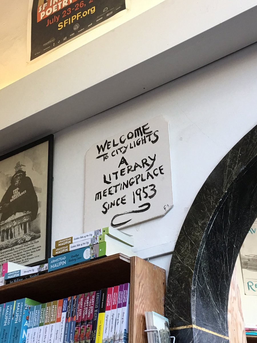 El último de los beats. Farewell Lawrence.