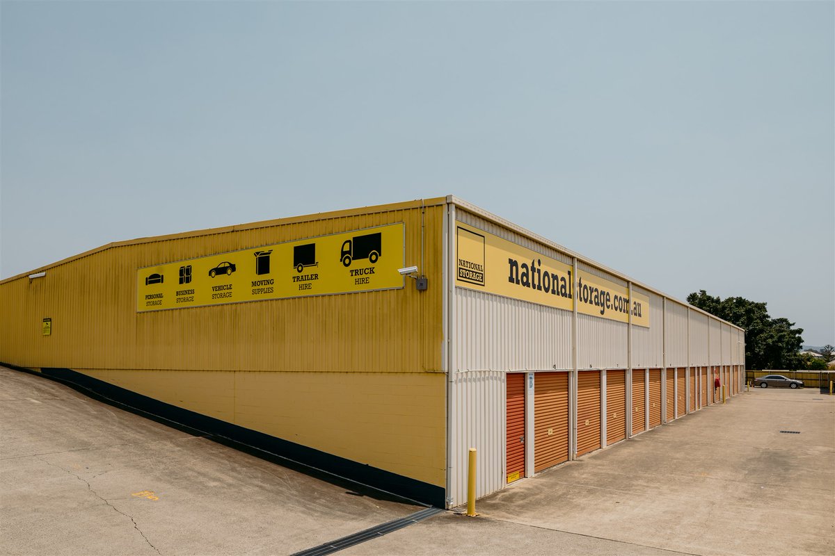 National Storage tweet media