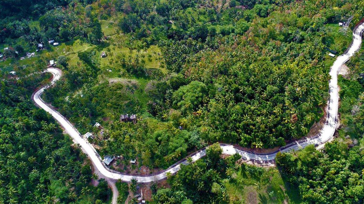 Zamboanga Sibugay Farmers Benefit from New Farm-To-Market Road | facebook.com/50056912005657…