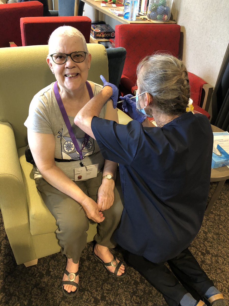 AlissaAnneP's tweet image. Warrigal Stirling vaccine rollout today! A busy day with lots of smiles and excitement! 💜 Thanks to our team who supported the residents so well!