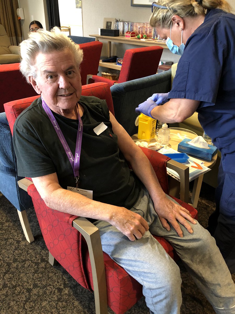 AlissaAnneP's tweet image. Warrigal Stirling vaccine rollout today! A busy day with lots of smiles and excitement! 💜 Thanks to our team who supported the residents so well!