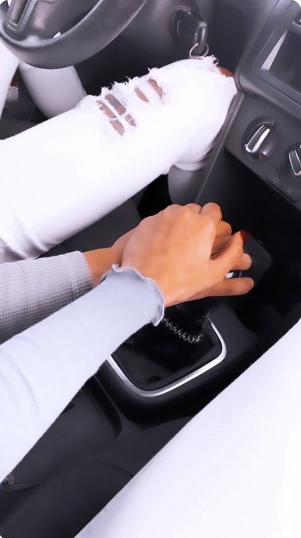 santisalgado tweet media