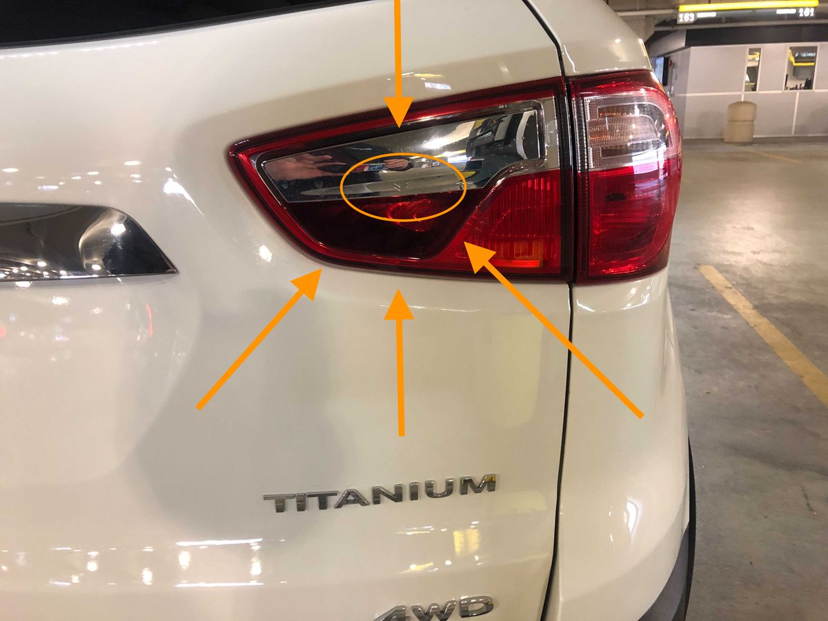 fiveyardpass's tweet photo. Guess how you open the boot on this thing? Another fine example of  superb design... (not really) https://t.co/EEC3GHcksq