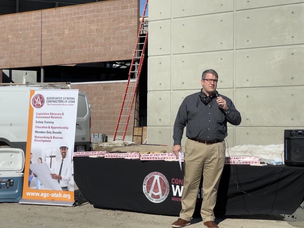 Yesterday was an exciting day for the #Utah #Construction industry. Members of @AGCofUtah gathered together at the 'Topping Off' celebration for the association's new Training Center in Salt Lake City. #WeBuildUtah #ConstructionCareers #ConstructionEducation https://t.co/rlPGtHdTIT
