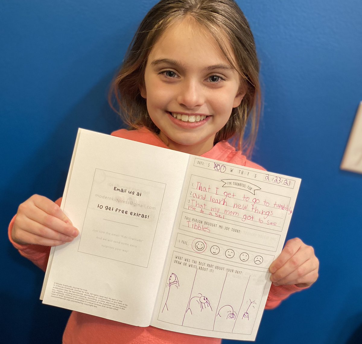 DrVickiLarson's tweet image. My mini me was super excited to get her gratitude journal today. Keep spreading kindness Ayla Jo #Grateful #Happiness #PositiveReflections