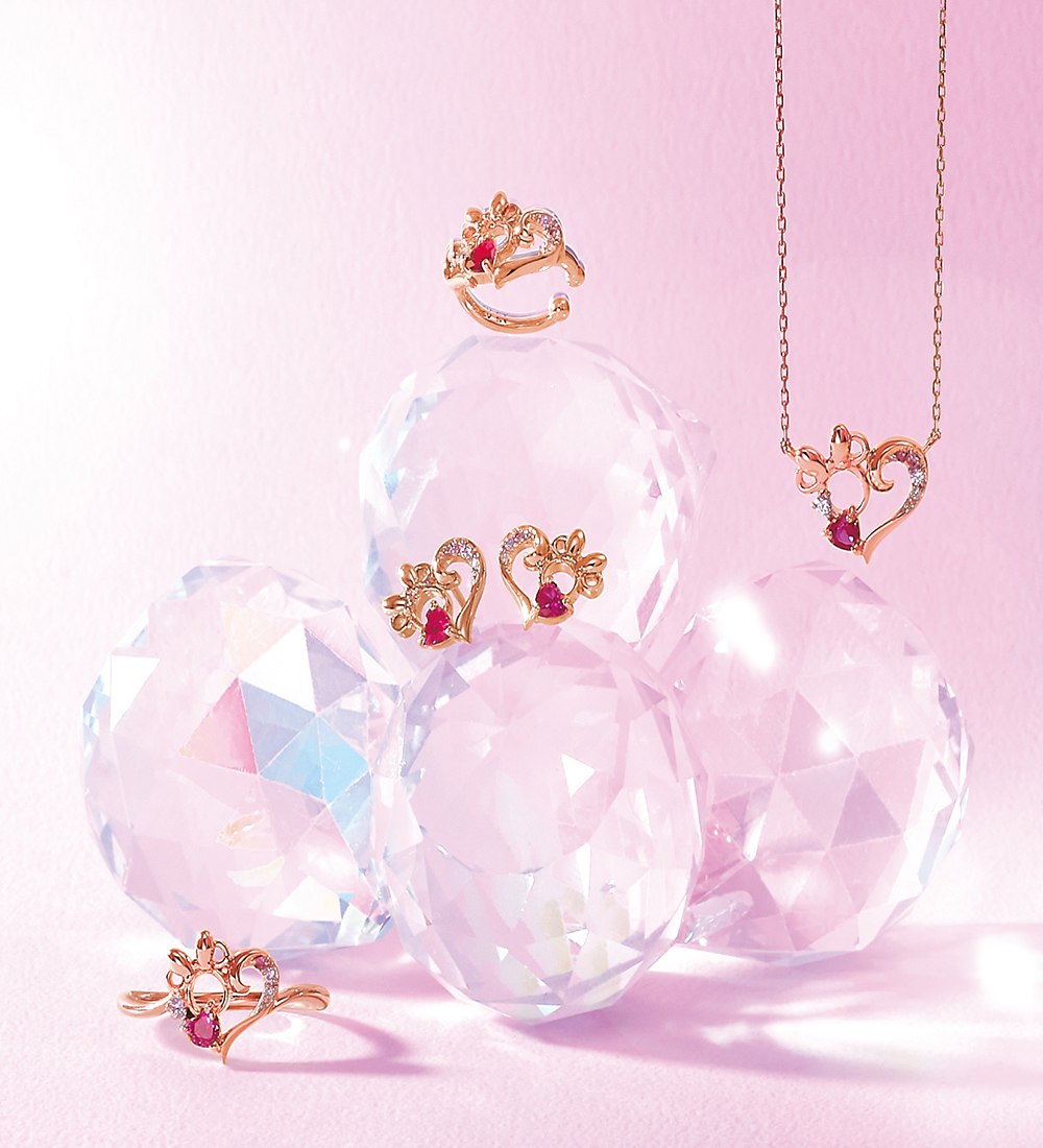 disneyjp's tweet photo. 3月2日の #ミニーの日 に向けて、ミニーのグッズが続々登場🎀

ハートのデザインでミニーを表現したジュエリーや春の新生活を彩るライフスタイル雑貨など、魅力がたっぷり詰まったアイテムにご注目ください✨

特集ページはこちら👉https://t.co/nvlryLX2wn 

#ポジティブリーミニー https://t.co/Y6ll1gREU4