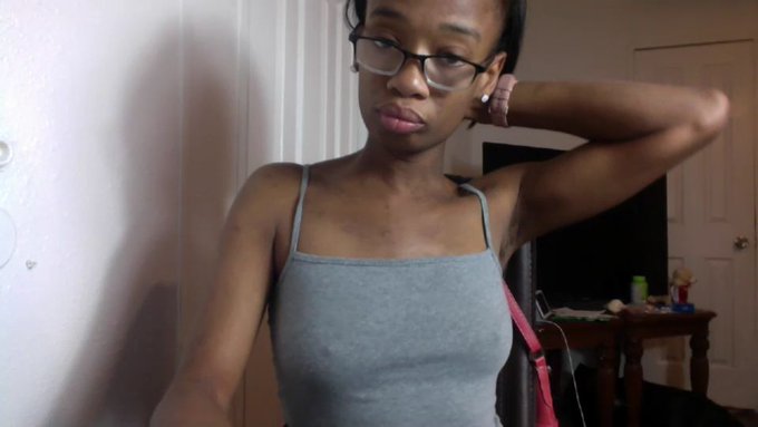 now online @MyFreeCams! #onmfc https://t.co/shomY3Jwur 💚 I love to meet new people add me on twitter<a class="tags" href="/tag/myfreecams">@myfreecams</a><a href="/tag/onmfc"class="tags">#onmfc</a>