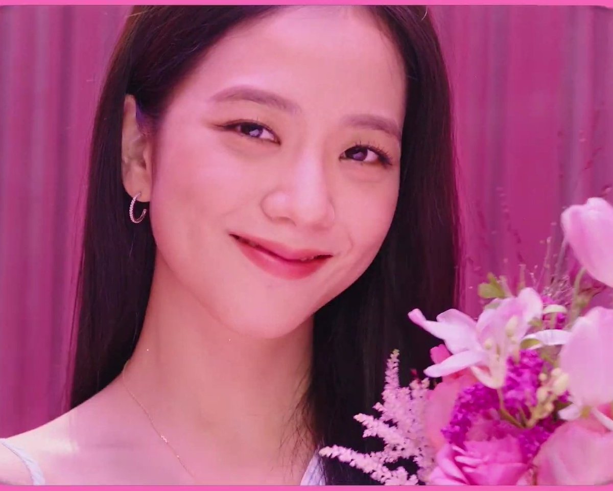 JISOO_sooyaaa_'s tweet photo. Jisoo Spotify SS photos
#BLACKPINK
#JISOO
#KIMJISOO
#QUEENOFVISUAL
#SWEETJISOO
💜😍 https://t.co/Gok6LQcXlG