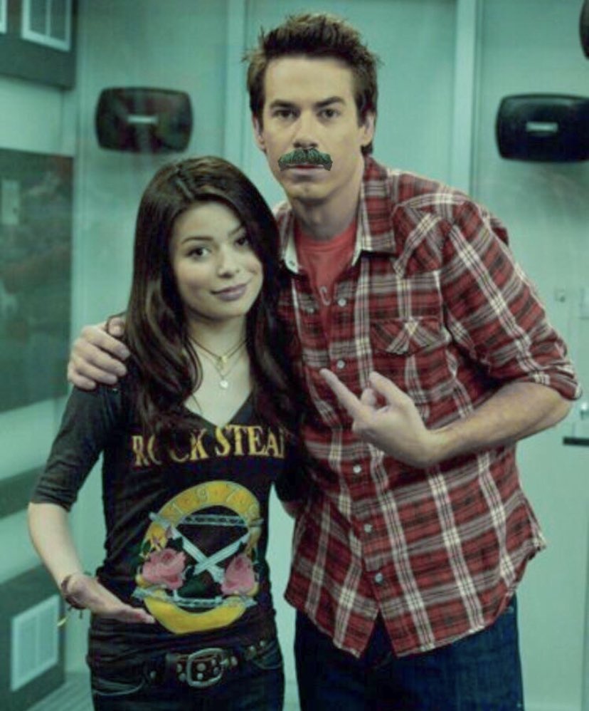 Android18Plush's tweet image. twilight