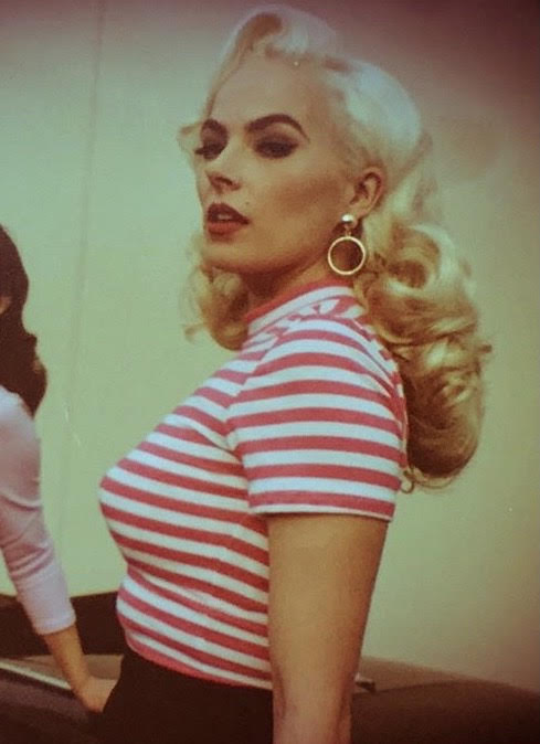 Mamie Van Doren tweet media