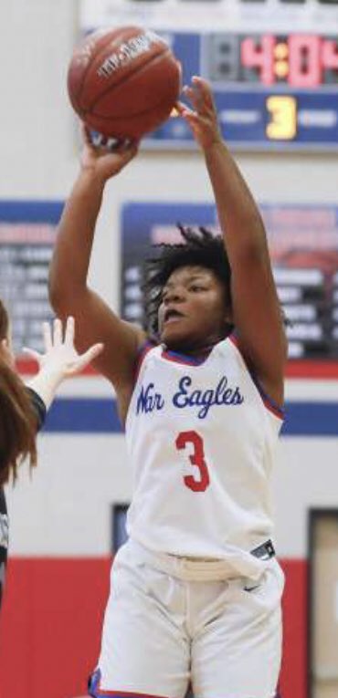 ORHSGBB's tweet photo. 🏀Senior shout out today is for our 3 point sharp shooter 🎯&amp; starting point guard #3 Logan Fuller💥‼️ Logan is a 2 year varsity player named to 💥1st Team &amp; 💥Academic All District Teams. She lives,eats,breaths the game of basketball 💯🏀❤️💙 #futurecoach #shesawinner https://t.co/IpT5W73K8J