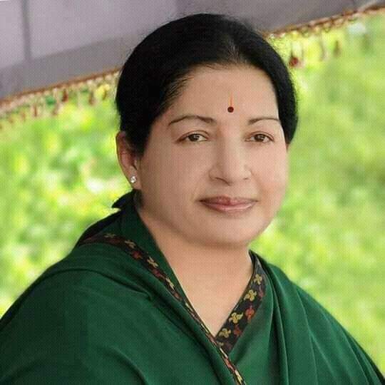 RThangakumar's tweet photo. மண்ணைவிட்டு மறைந்தாலும் மக்கள் மனதை விட்டு என்றும் மறையாத மக்கள் தலைவி மாண்புமிகு இதய தெய்வம்புரட்சித்தலைவி #அம்மா அவர்களின் 73-வது பிறந்தநாளை முன்னிட்டு என் தெய்வத்தை வணங்குகிறேன்🎂🙏
@ADMKofficial @AIADMKITWINGOFL https://t.co/ZpErWCiXmz