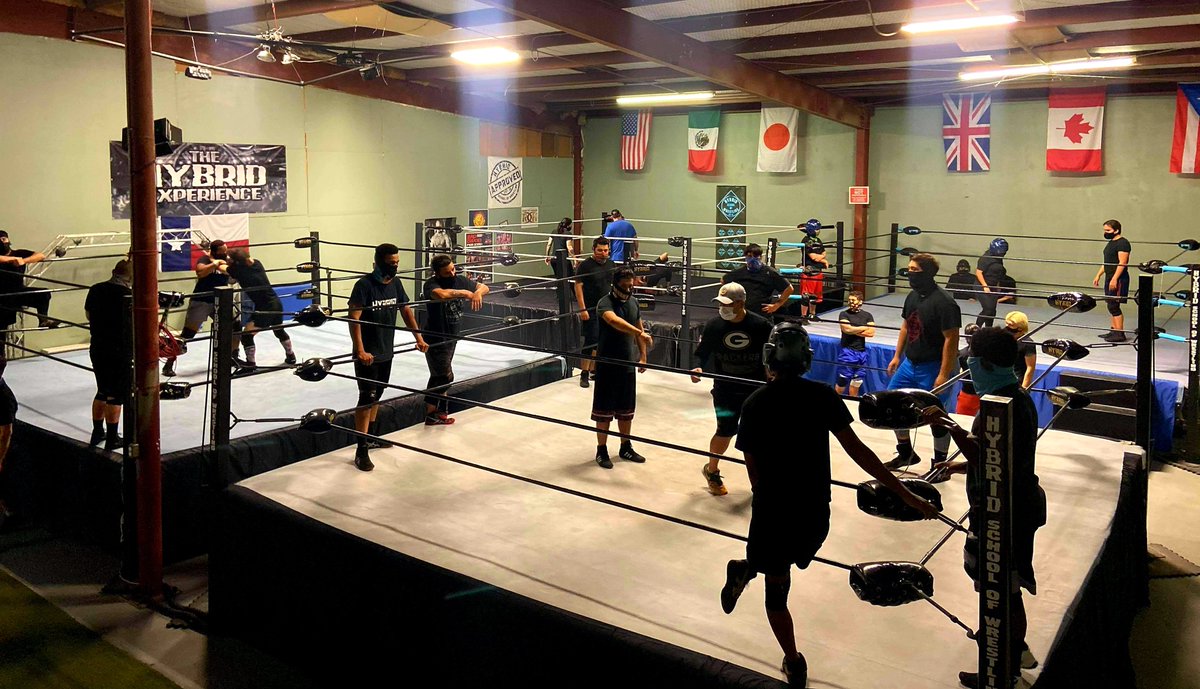 Hybridsow's tweet photo. These 34 students are working hard!! A few were outside doing cardio drills #hybridstrong #teamhybrid #indeed #wwe #aew #nxt #Mexico #japan #luchalibre https://t.co/WV6iixLX16