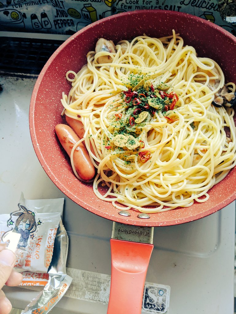 パスタソースを使うのは素人 僕は1からソースを作ります すきのイラスト