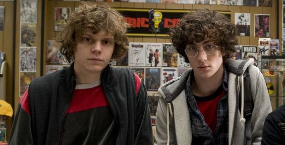 MzPoussyGalore's tweet image. # wandavision #Pietro
SPOILERS!!!!!!
-
-
-
-
-
-
-
-
When you realize that wanda said " Kick ass" because both Aaron and Evan were in the movie together