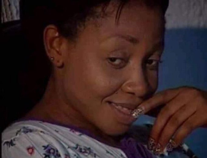 1. Babe on the 14th, INITIATE THE SEX!If u take the initiative, it’ll take a lot of pressure off of ur man. It can make him feel more desired. Trust me; it will definitely please himwhen u guys re back from date, hug him & whisper in his ears; I WANT YOU