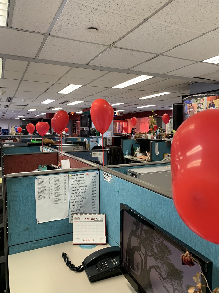 @nicoregino @ukgdos @matanglawintv @RatedKOfficial @MyPuhunan Heart balloons inside the newsroom.