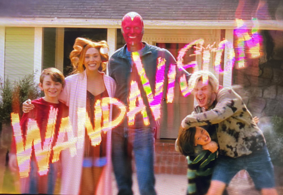 cursedinkvision's tweet photo. #WandaVision  #TheVision  #Pietro  #AgnesTheNeighbor  #wandavision90s #WandaVisionspoilers 
-
-
-
-
-
-
-
-
Like bro he’s so perfect wtf 😭😭😭😭😭😭😭😭. Evan Peters does an amazing job as pietro! https://t.co/yqoHw7u7Yo